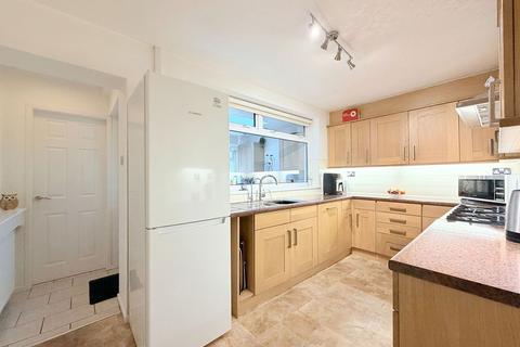 3 bedroom semi-detached house for sale, Shenstone Road, Birmingham, B14 4TH