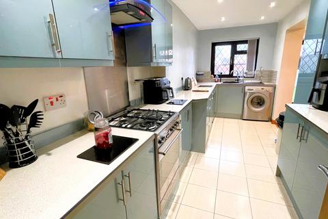 2 bedroom end of terrace house for sale, Wedgewood Close, Holbury