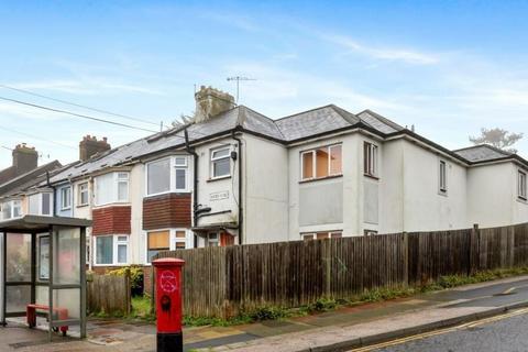 2 bedroom flat to rent, Baden Road, Brighton