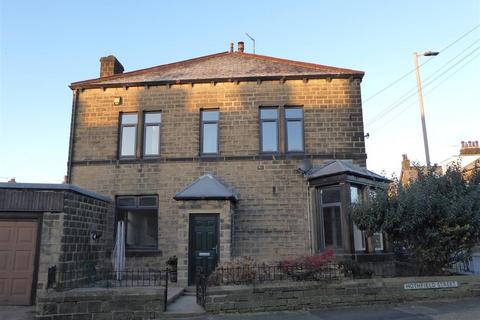 4 bedroom end of terrace house to rent, Hothfield Street, Silsden BD20