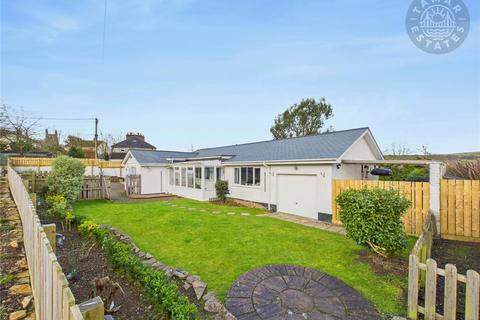 4 bedroom bungalow for sale, 'A rarely available four-bedroom detached bungalow on a 0.3 acre plot'