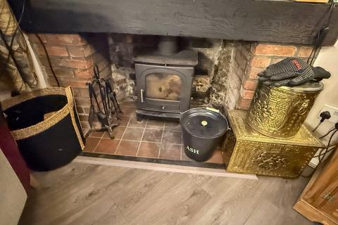 undefined, Church Road, Shaw, Newbury, RG14