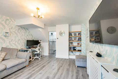 3 bedroom terraced house for sale, Mallards, Southend-on-sea, SS3