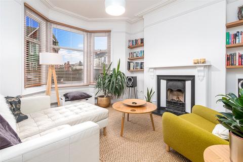 3 bedroom end of terrace house for sale, Grenville Road, Cardiff, CF23