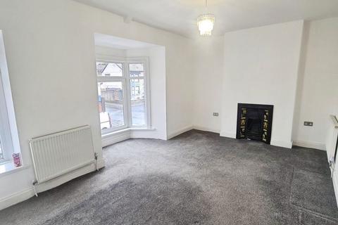 4 bedroom house to rent, Hillview Terrace, Port Talbot, SA13 1AD