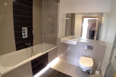 2 bedroom flat to rent, Zodiac Close, Edgware, HA8