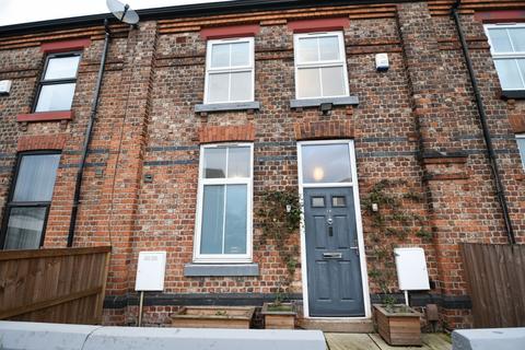 2 bedroom terraced house for sale, Green Lane, Eccles, M30