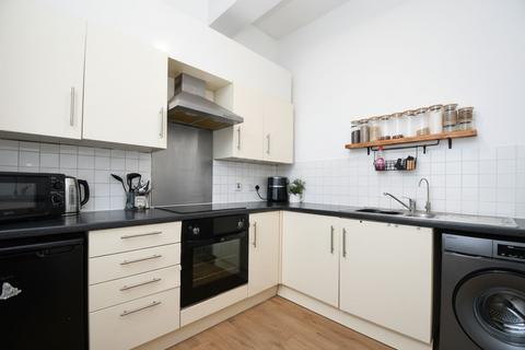 2 bedroom terraced house for sale, Green Lane, Eccles, M30