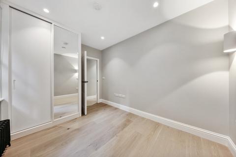 1 bedroom flat to rent, Shaftesbury Avenue, Covent Garden, W1D