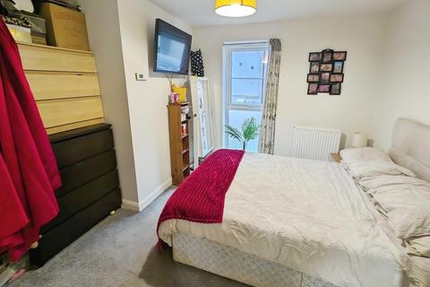 2 bedroom flat for sale, Clark Drive, Yate, Bristol