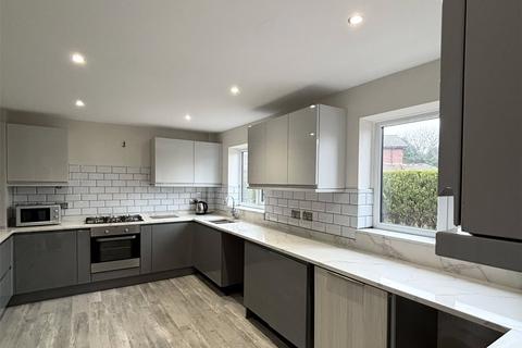 4 bedroom house for sale, Bury, BL9