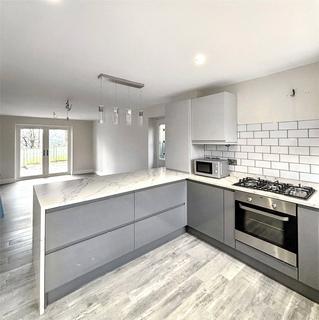 4 bedroom house for sale, Bury, BL9