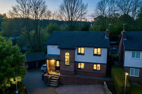 4 bedroom detached house for sale, Bridgefields, Bury, BL9