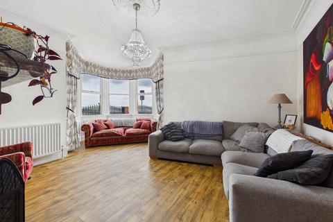 5 bedroom terraced house for sale, Windsor Crescent, Whitley Bay