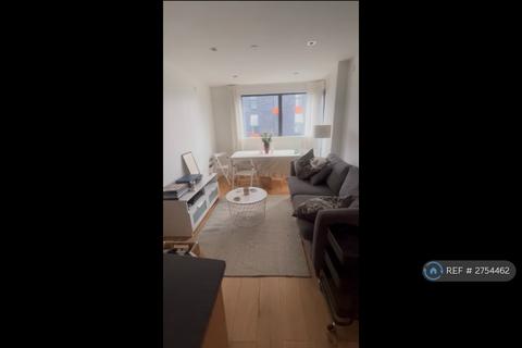 1 bedroom flat to rent, Millharbour, London, E14