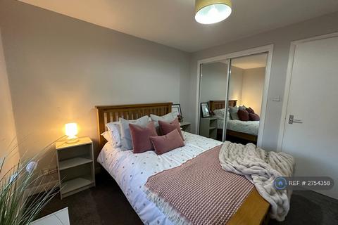 undefined, Dumbarton Road, Glasgow, G14