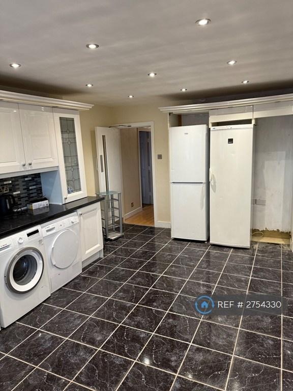 Main Kitchen