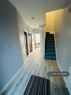 1 bedroom in a house share to rent, Penshurst Road, London, N17