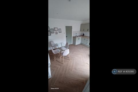2 bedroom terraced house to rent, Main Street, Swanland, North Ferriby, HU14