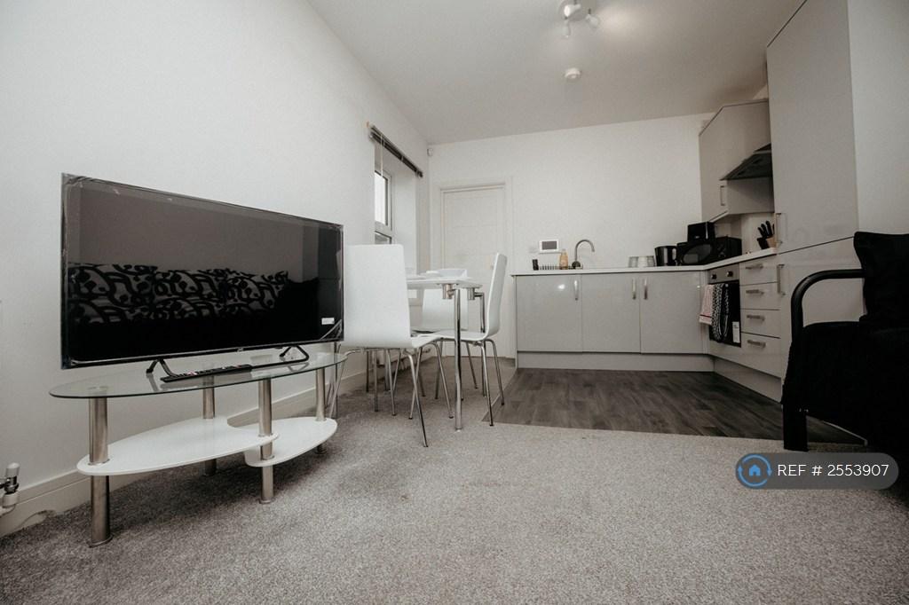 Flat 2 - £1,450 (Available On 26th...