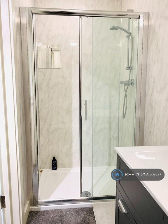 Flat 1 - £1,650 (Available On 17th...