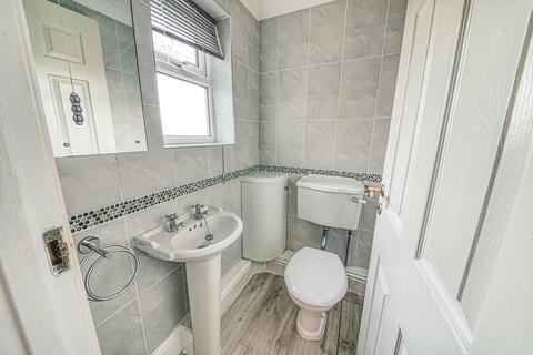 undefined, Latham Close, Burton on Trent, DE15