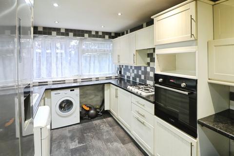 2 bedroom apartment to rent, Barton Meadows, Ilford IG6