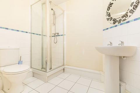 2 bedroom apartment to rent, Quins Croft, Leyland PR25