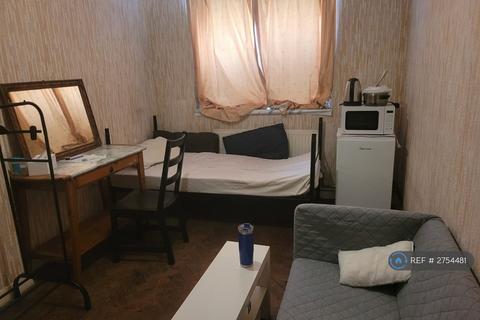undefined, Gainford House Ells Worth S, London, E2
