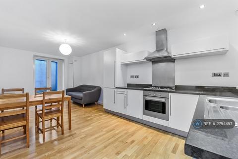 2 bedroom flat to rent, Whittington Apartments, London, E1