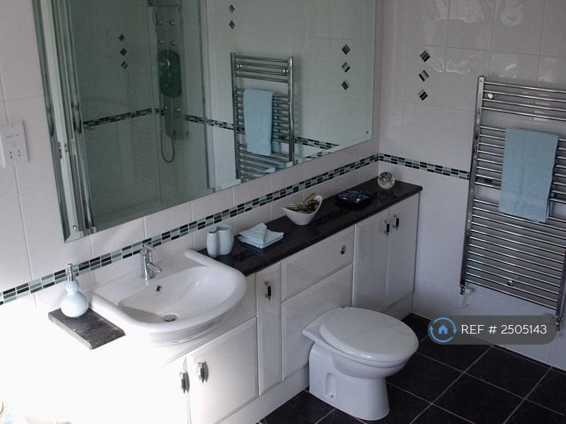 Communal Bathroom