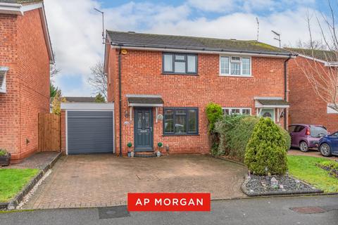 2 bedroom semi-detached house for sale, Hollyberry Close, Winyates Green, Redditch, B98