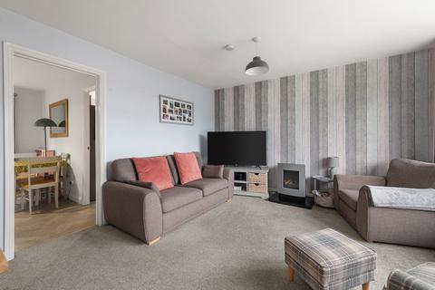 3 bedroom semi-detached house for sale, Cottesmore Close, Grantham NG31