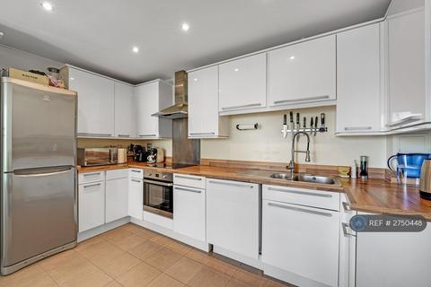 undefined, Ealing Road, London, TW8