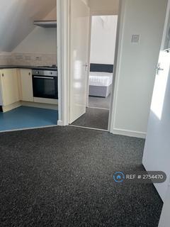 1 bedroom flat to rent, Crescent Road, Luton, LU2