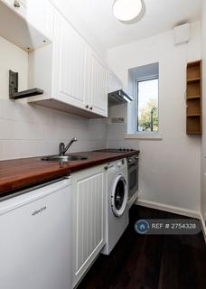 1 bedroom flat to rent, Broomhill Road, Aberdeen, AB10