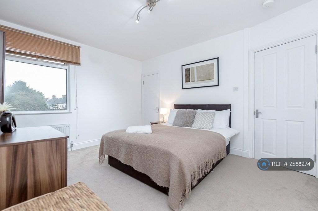 Flat 3 - £1,500 (Available On 31st March...