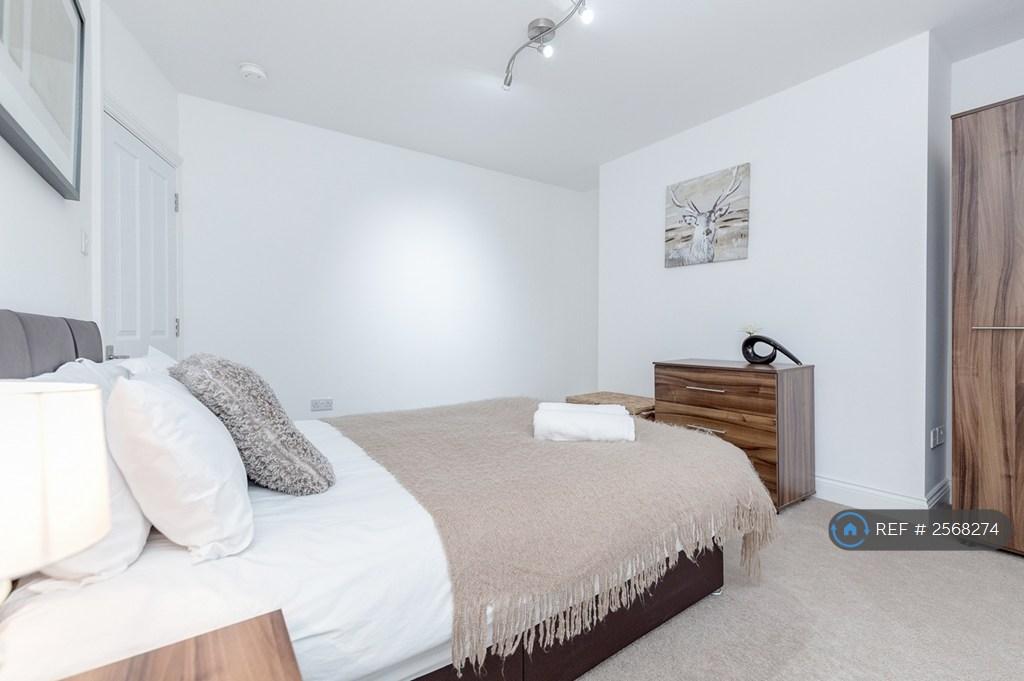 Flat 3 - £1,500 (Available On 31st March...