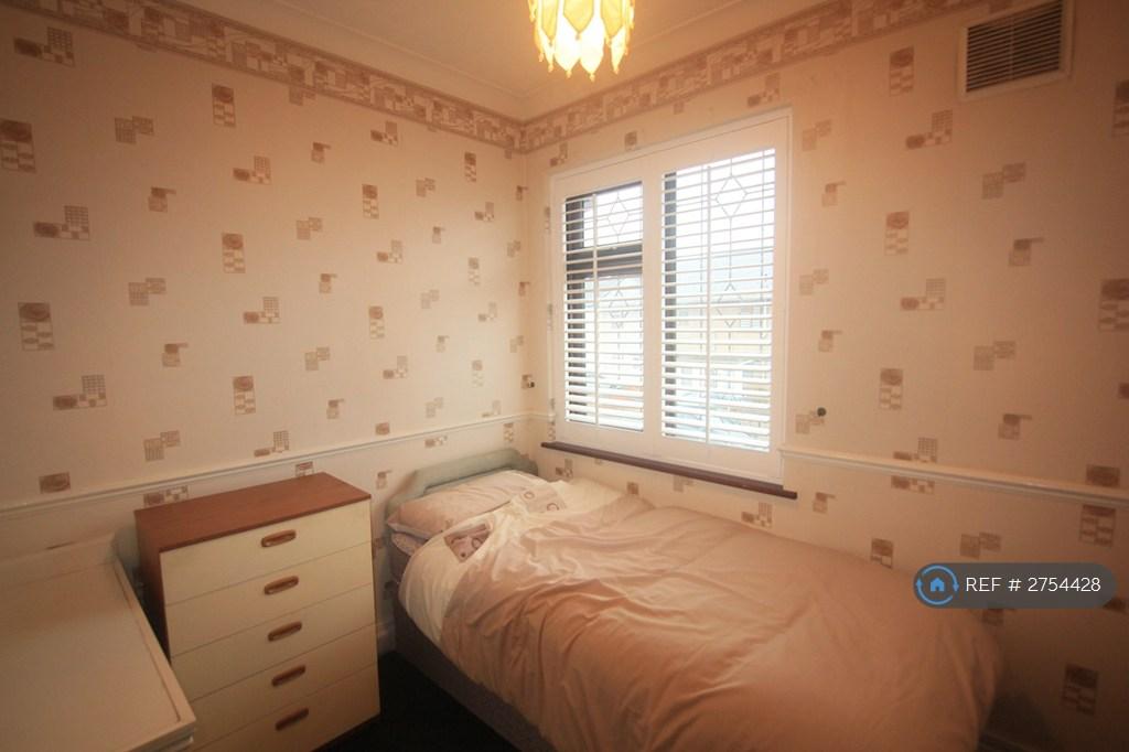 Single Bedroom