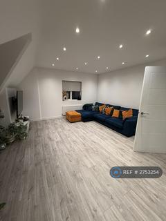 undefined, Godstone Road, Whyteleafe, CR3