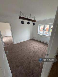 4 bedroom terraced house to rent, Westerton Road, Tingley, Wakefield, WF3