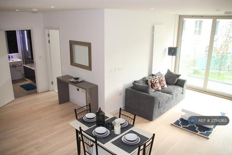 1 bedroom flat to rent, Royal Wharf, London, E16