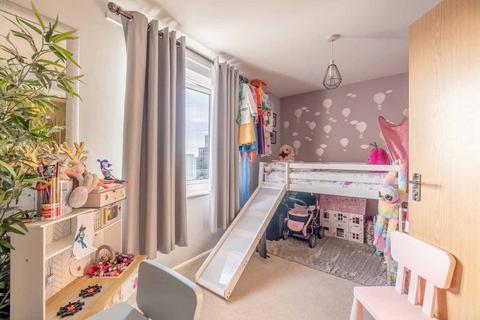 1 bedroom apartment for sale, Mill Street, Slough SL2