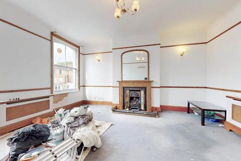 1 bedroom flat to rent, Colvestone Crescent, London