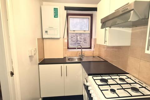 1 bedroom flat to rent, Brondesbury Road, London NW6