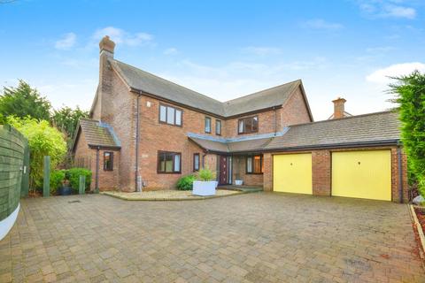 5 bedroom detached house for sale, Wellington Drive, Billingham TS22