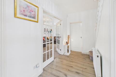 4 bedroom detached house for sale, Elveley Drive, West Ella
