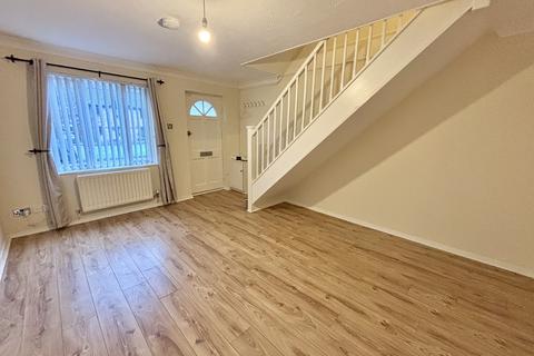 2 bedroom terraced house to rent, Carreg Yr Afon, Godrergraig, Swansea.