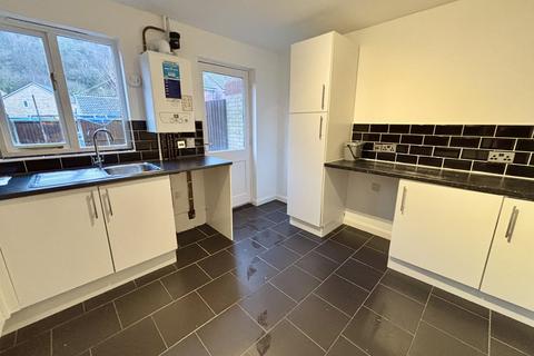 2 bedroom terraced house to rent, Carreg Yr Afon, Godrergraig, Swansea.
