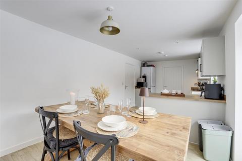 undefined, Hewer Close, Nottingham NG16